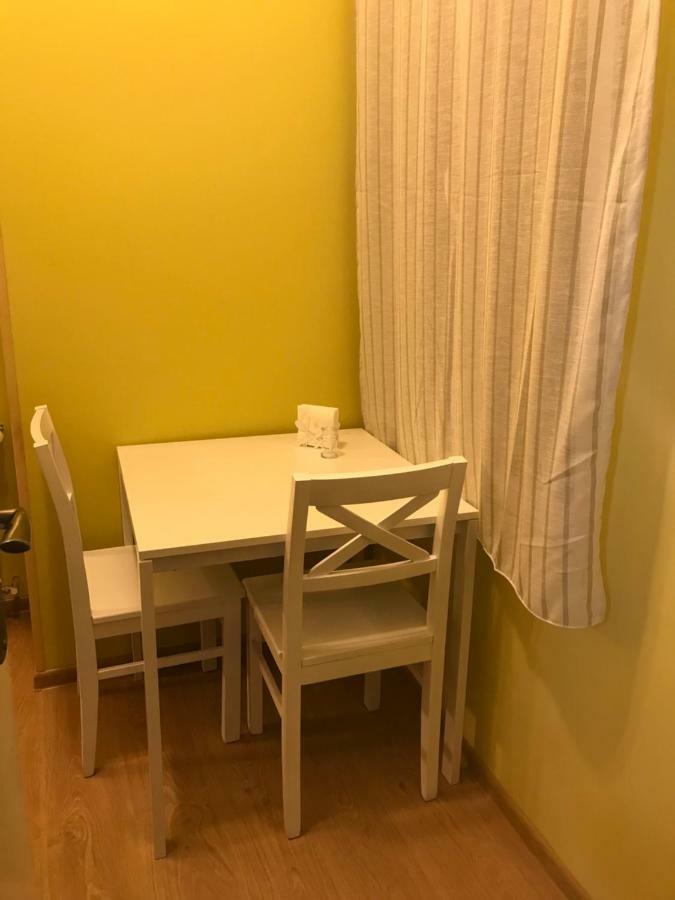 Iveria Aparthotel Tbilisi ภายนอก รูปภาพ