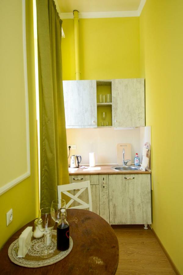 Iveria Aparthotel Tbilisi ภายนอก รูปภาพ