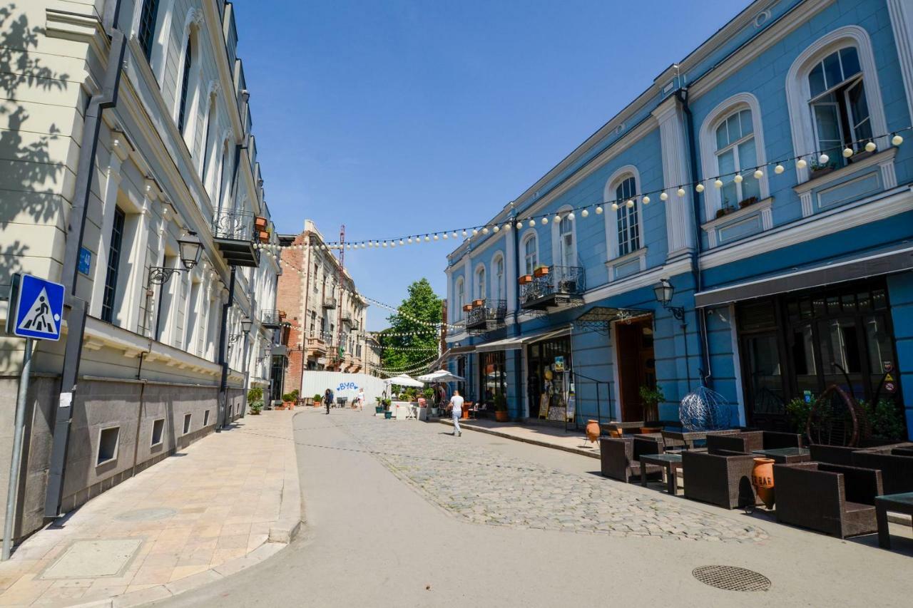 Iveria Aparthotel Tbilisi ภายนอก รูปภาพ